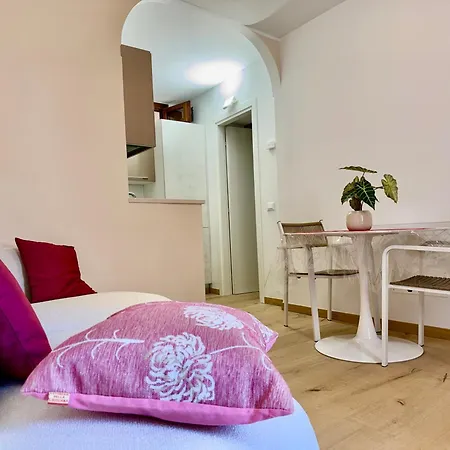 Di San Giorgio By Tramonti شقة LʼAquila